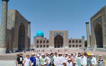  Өзбекстан - Күміс университеттің алғашқы шетелдік саяхаты