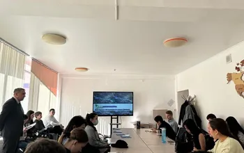 Ш. Уәлиханов атындағы КУ КеАҚ "Университет – Жұмыс беруші" өзара іс-қимыл жолымен мақсатты түрде жүріп жатыр