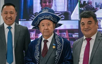 3 қараша күні сағат 15:00-де Университеттің ғылыми кеңес залында профессор Шалабай Бердібайдың 75 жылдық мерейтойы аталып өтті