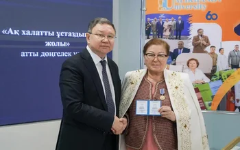 8 желтоқсанда Ш.Уәлиханов атындағы Көкшетау университетінде Муратбекова Светлана Кабденовнаның 70 жылдық мерейтойының құрметіне «Путь учителя в белом халате» атты дөңгелек үстел өтті