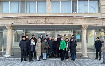 Студенттерді кәсіби бейімделуге дайындау оқу кезеңінде қажет...