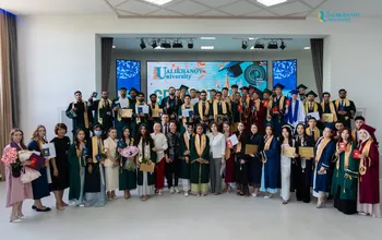  Ualikhanov University-де диплом табыстау маусымы басталды – алғашқы болып Жоғары медицина мектебінің түлектері көптен күткен дипломдарын алды!