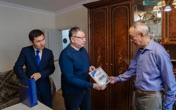 UALIKHANOV University ректоры университеттің ғылым ардагерлеріне маңызды сапарларды жүзеге асырды