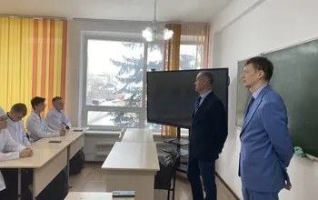 4 қарашада 2024 жылы Жоғары медицина мектебінің бірінші курс студенттері заң факультетінің оқытушыларымен...