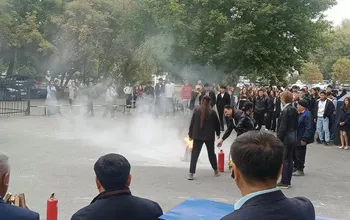 Ualikhanov University студенттері мен қызметкерлері төтенше жағдайлар және өрт қауіпсіздігі бойынша оқу-жаттығуларға қатысты