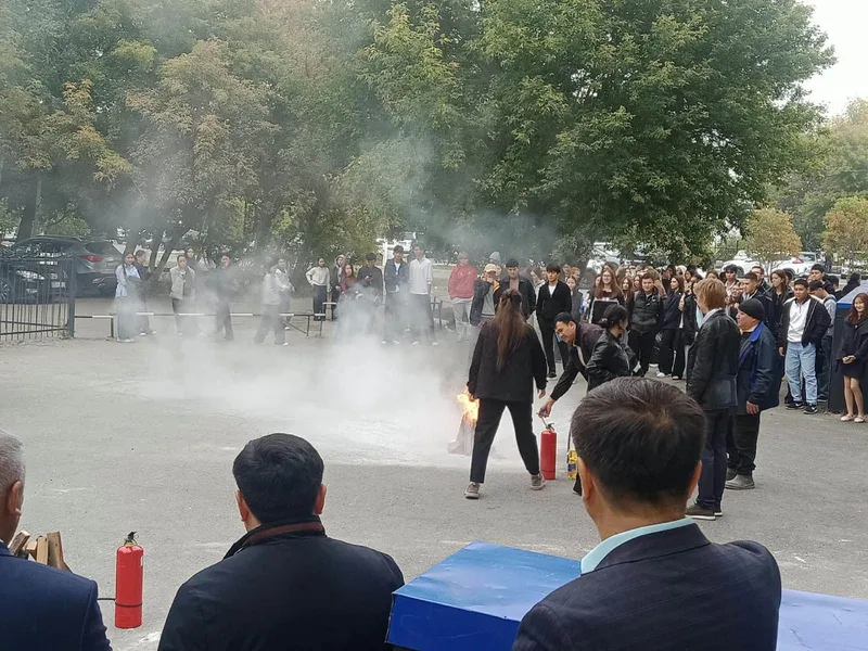 В Ualikhanov University прошли учебно-тренировочные занятия по чрезвычайным ситуациям и пожарной безопасности