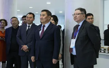 18 қаңтар Ualikhanov University маңызды қонақ - облыстың жаңа әкімі Марат Мұратұлымен кездесті