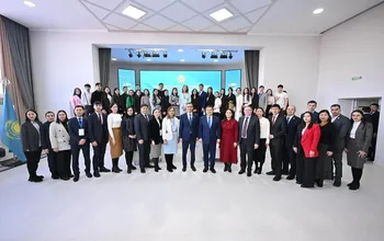 Сенат Төрағасы Мәулен Әшімбаев @maulen_ashimbayev Ақмола облысының белсенді жастарымен кездесті.