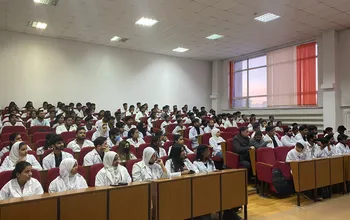 18.11.2024 ж. Жоғары медицина мектебінің шетелдік студенттерімен ювеналды полиция бөлімшесінің учаскелік инспекторы...