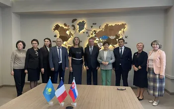 2025 жылғы 18–19 қыркүйек ғылыми жұмыстар және өңірлік ынтымақтастық жөніндегі Проректор Жақыпова Айгүл Досжановна...