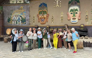  Күміс университеті: Қытайға саяхат