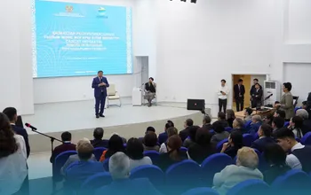 МИНИСТР САЯСАТ НҰРБЕК АҚМОЛА ОБЛЫСЫНЫҢ ТҰРҒЫНДАРЫМЕН КЕЗДЕСУ ӨТКІЗДІ