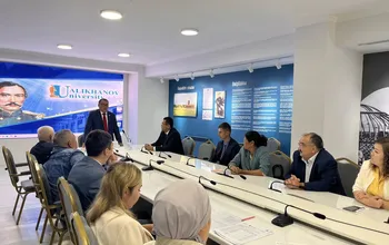 2025 жылғы 22 тамызда Ш. Уәлиханов атындағы Көкшетау университетінің Технологияларды коммерциялау офисінің жетекшісі Р.Е.Нұрғазиевпен...