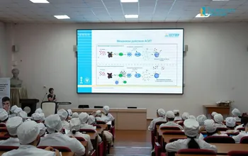 28 қыркүйекте Ualikhanov University Жоғары медицина мектебінің 1-курс...